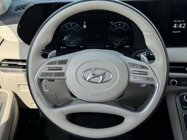 Used 2025 Hyundai Palisade Calligraphy AWD/4WD image 11