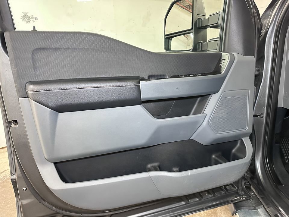 Certified 2022 Ford F150 XLT w/ XTR Package image 22