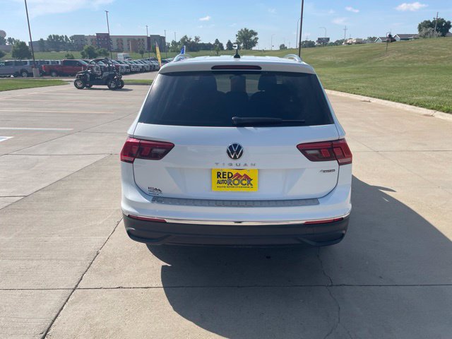Used 2024 Volkswagen Tiguan Wolfsburg Edition AWD/4WD image 5