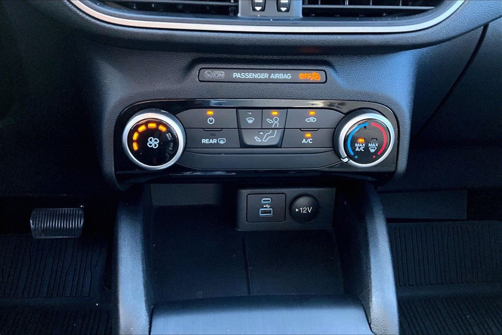 Certified 2022 Ford Escape SE FWD image 24