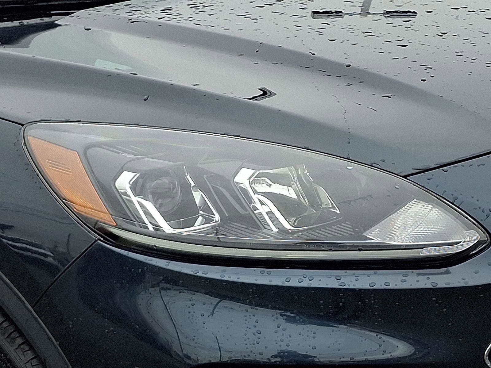 Certified 2022 Ford Escape SEL image 9