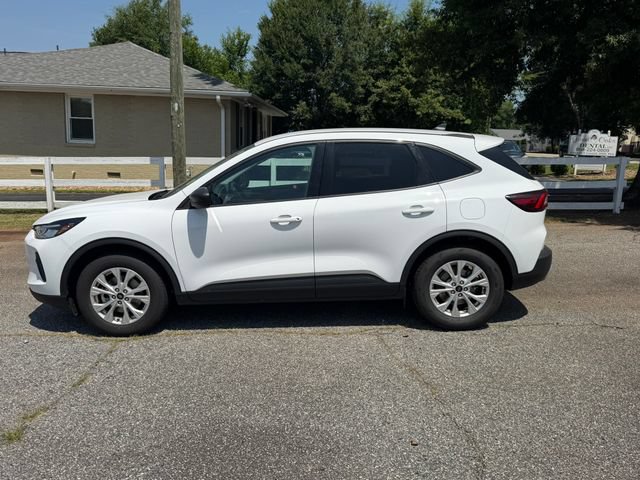 Certified 2025 Ford Escape Active FWD image 8