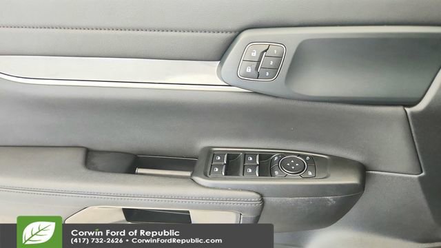 Certified 2025 Ford Ranger Lariat w/ FX4 Off-Road Package AWD/4WD image 22