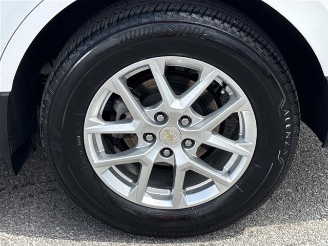 Used 2024 Chevrolet Equinox LT AWD/4WD image 9