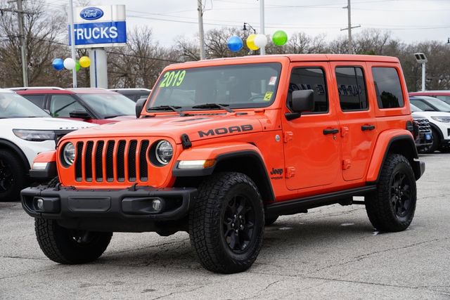 Used 2019 Jeep Wrangler Unlimited Sahara w/ Quick Order Package 24M Moab AWD/4WD image 3