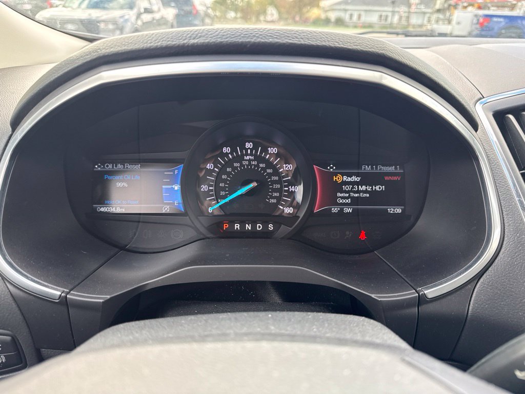 Certified 2019 Ford Edge Titanium FWD image 17