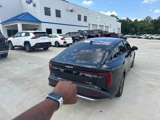 Used 2025 Kia K4 FWD image 15