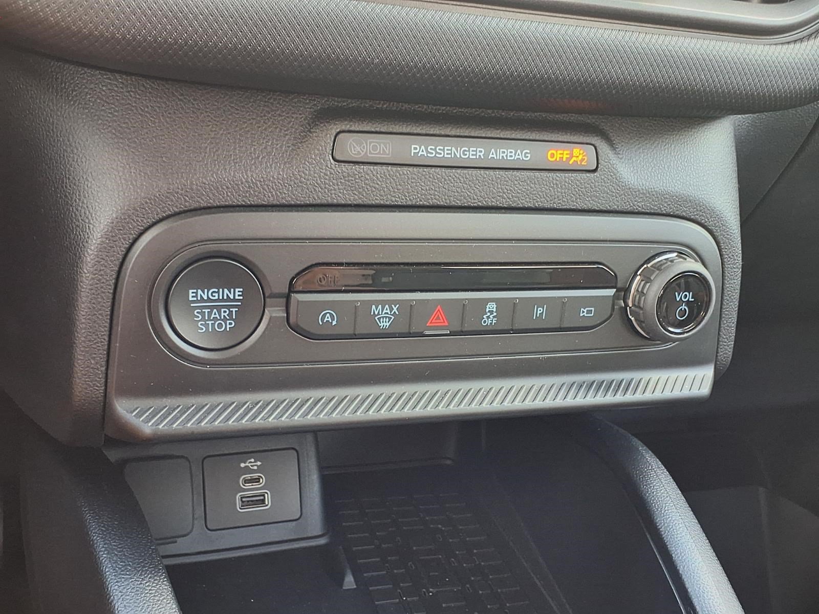 Certified 2025 Ford Bronco Sport Outer Banks w/ Outer Banks Tech Package+ AWD/4WD image 18