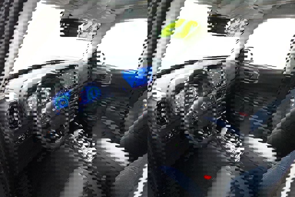 Certified 2025 Ford Bronco Sport Outer Banks w/ Outer Banks Tech Package+ image 14