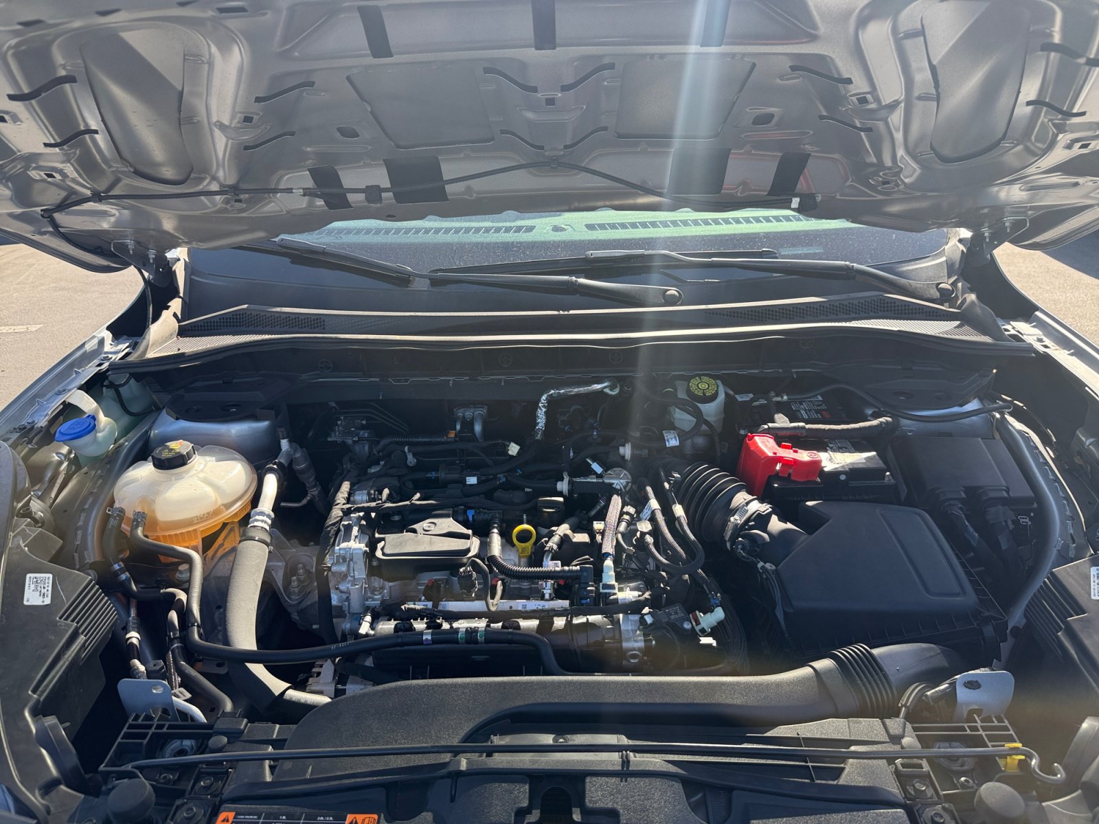 Certified 2022 Ford Escape SE w/ SE Sport Appearance Package FWD image 20