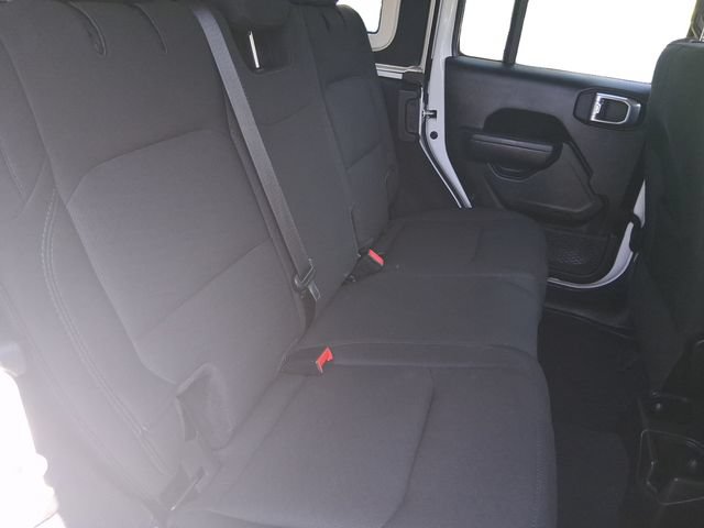 Used 2022 Jeep Wrangler Unlimited Sport AWD/4WD image 18