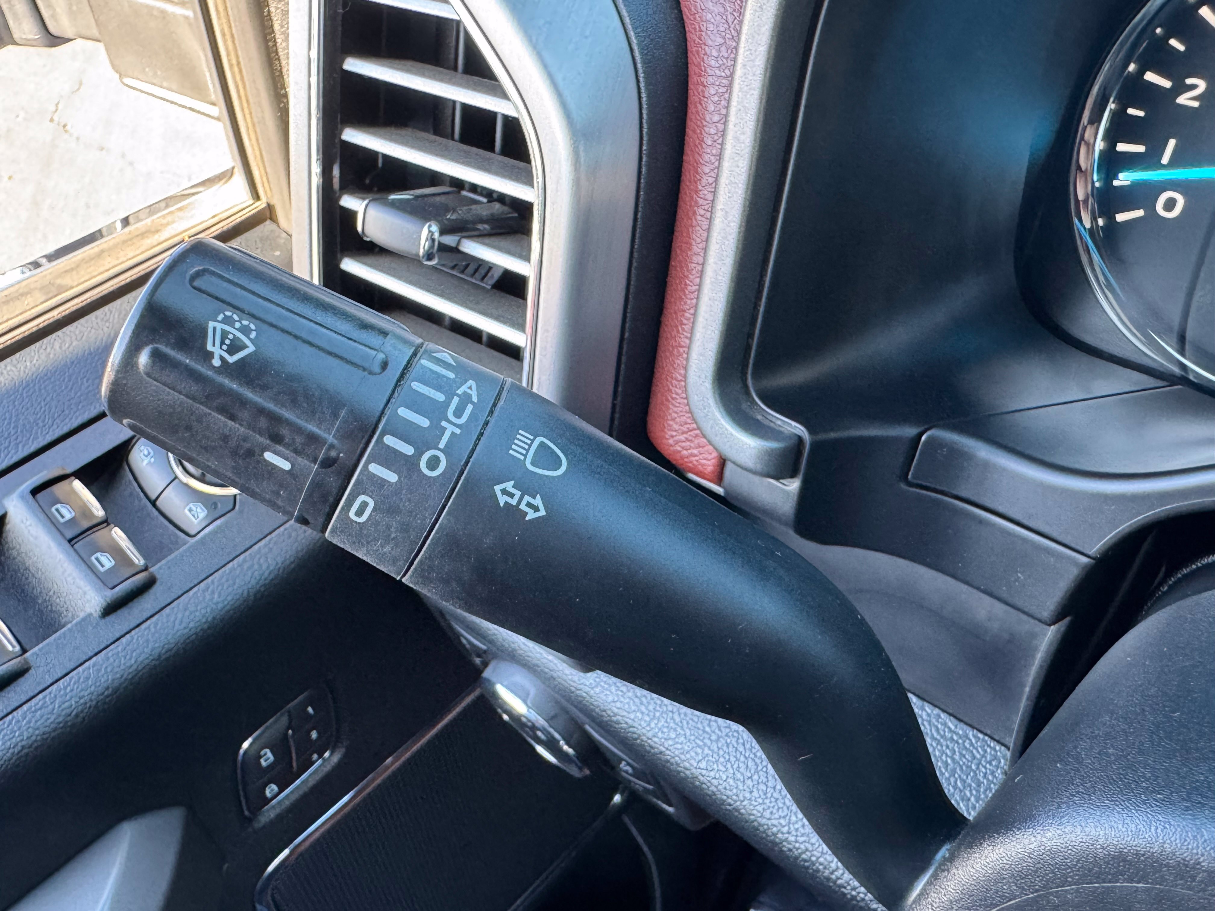 Certified 2019 Ford F150 Platinum w/ Equipment Group 701A Luxury AWD/4WD image 64