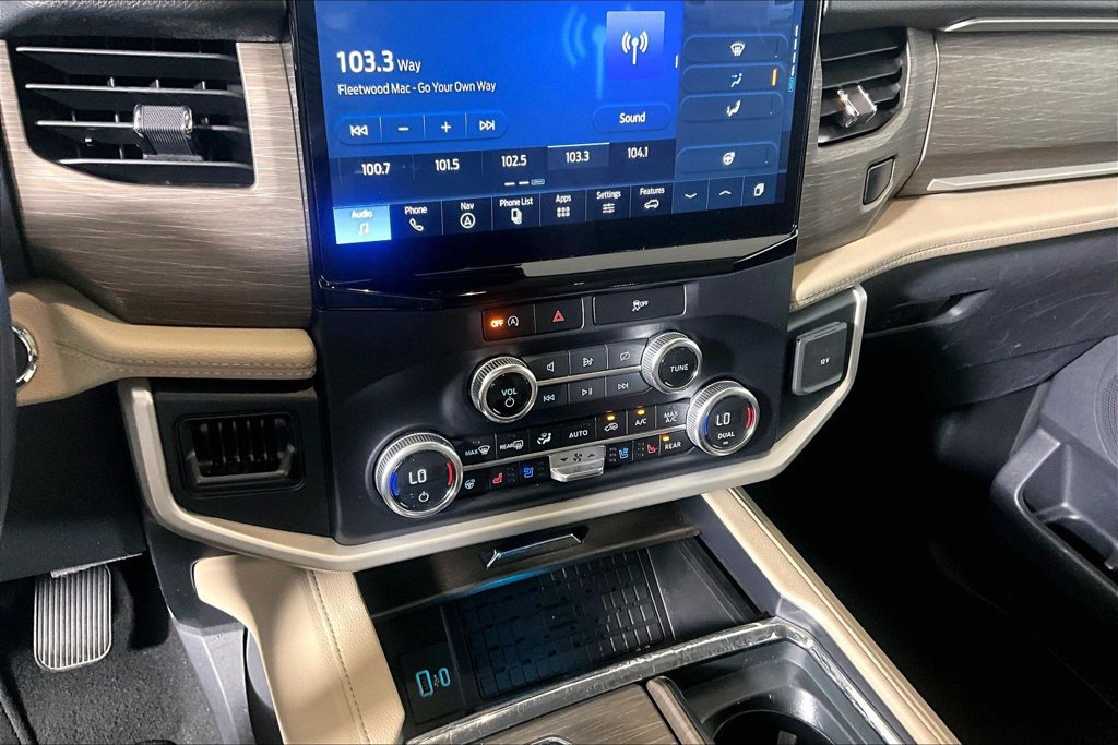 Certified 2023 Ford Expedition Limited RWD image 26
