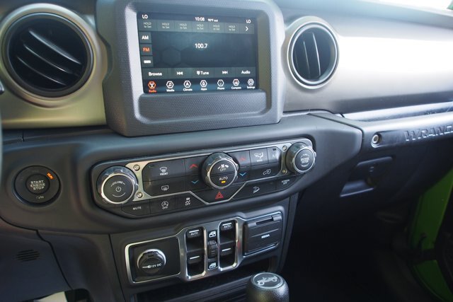 Used 2018 Jeep Wrangler Unlimited Sport S AWD/4WD image 24