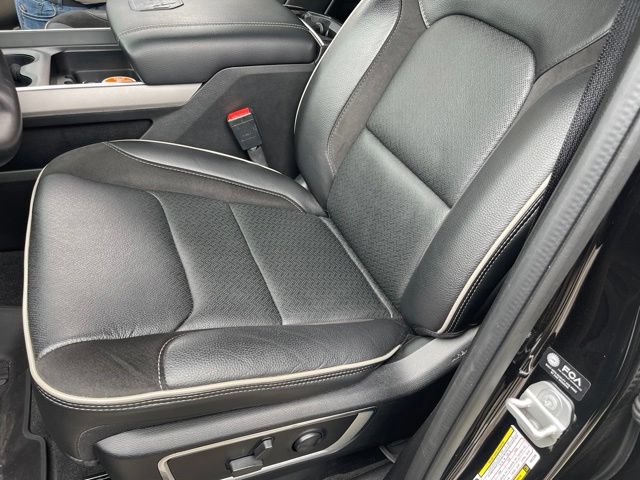 Used 2022 RAM 1500 Laramie AWD/4WD image 22