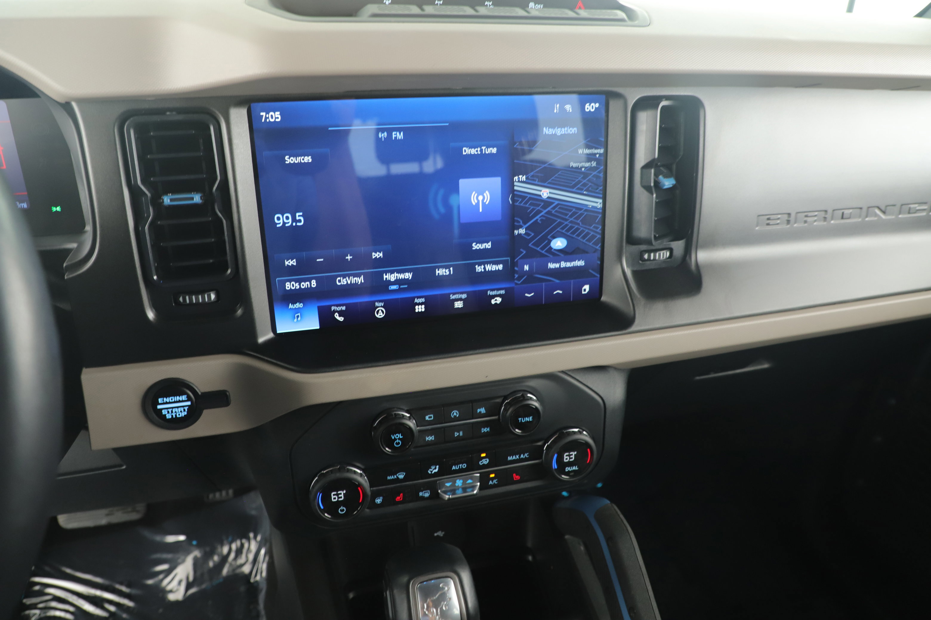 Certified 2023 Ford Bronco Wildtrak image 14