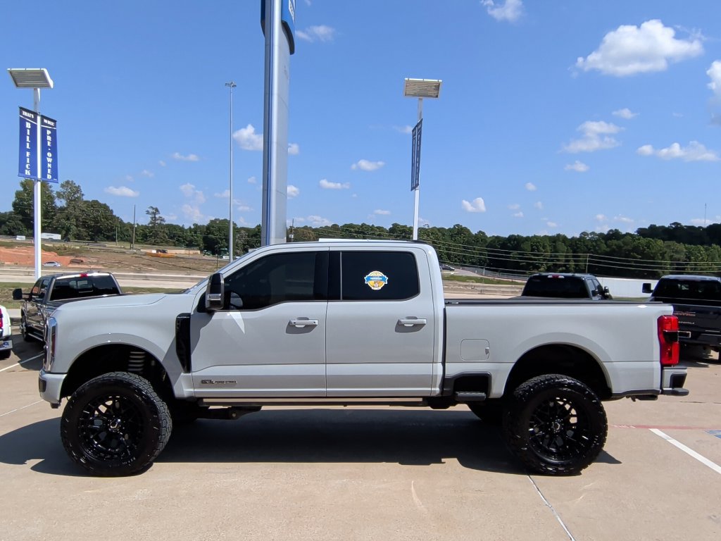 Certified 2025 Ford F250 Platinum AWD/4WD image 6