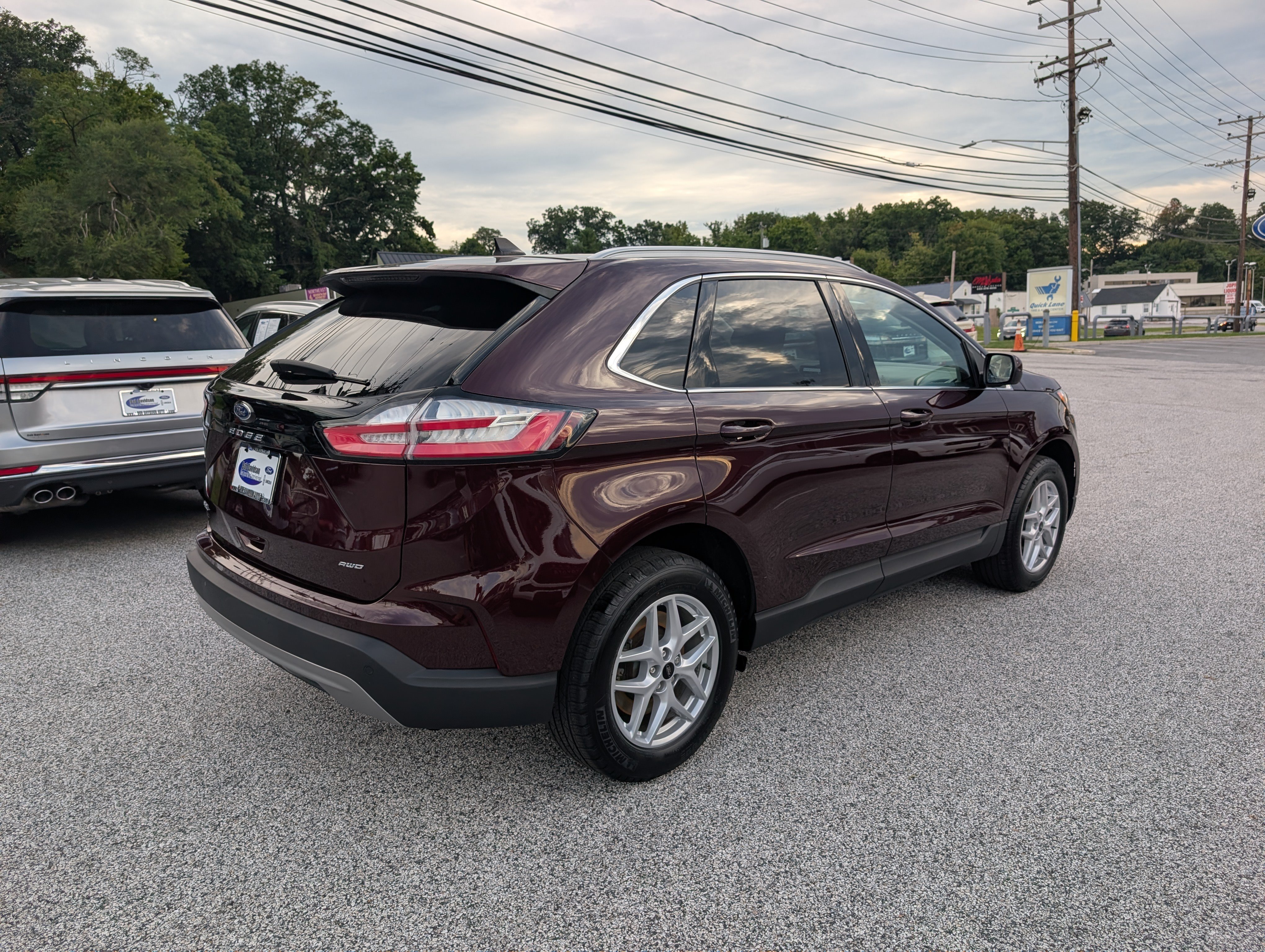 Certified 2024 Ford Edge SEL w/ Convenience Package AWD/4WD image 7