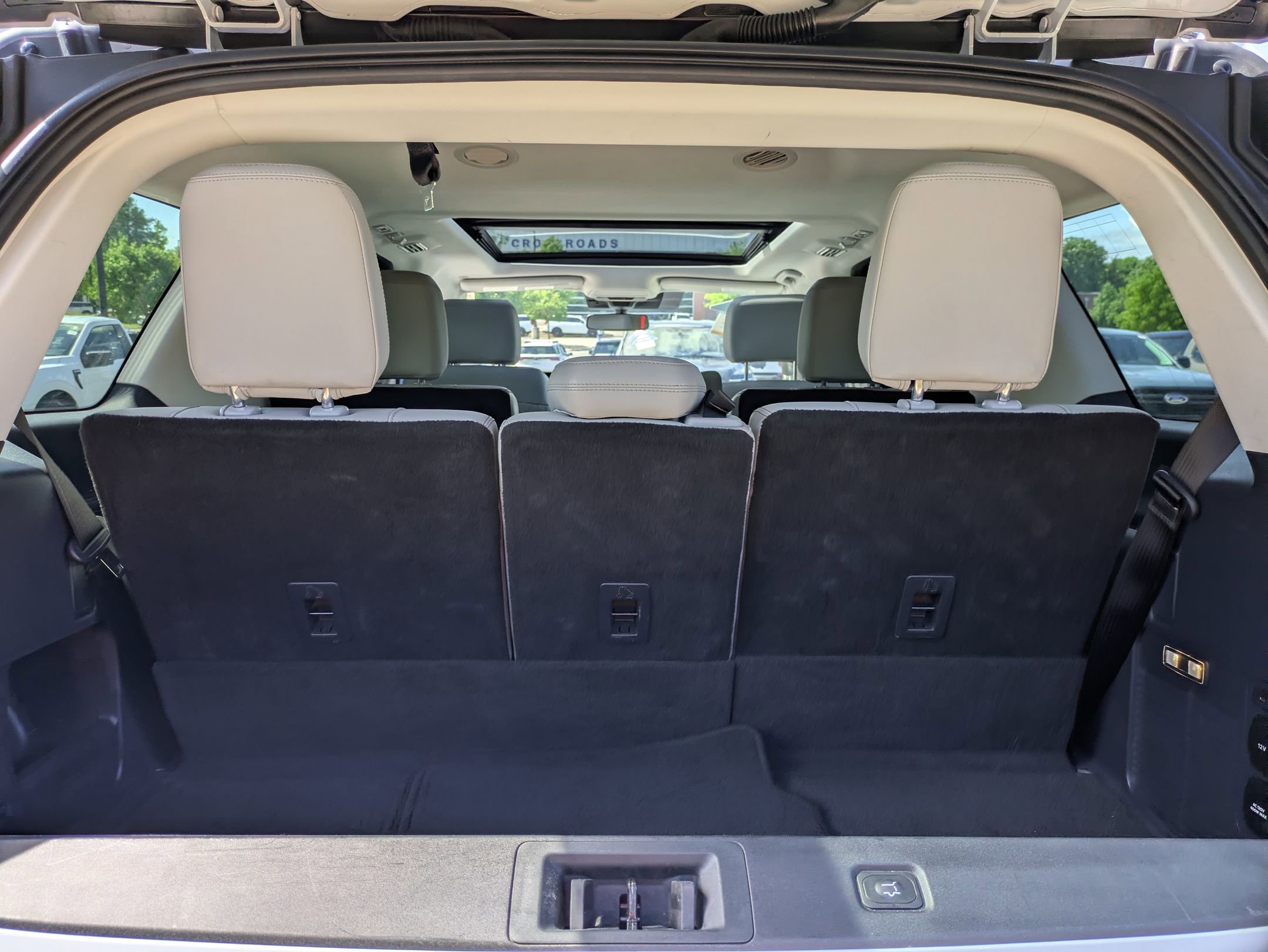 Certified 2025 Ford Expedition Active RWD image 33