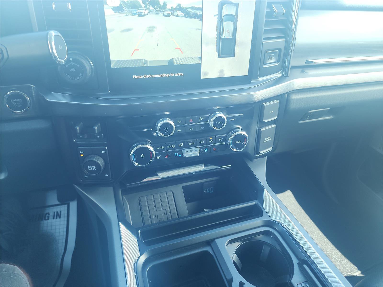 Certified 2025 Ford F250 Lariat w/ Lariat Ultimate Package AWD/4WD image 33