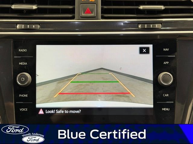 Used 2024 Volkswagen Tiguan SEL R-Line image 16