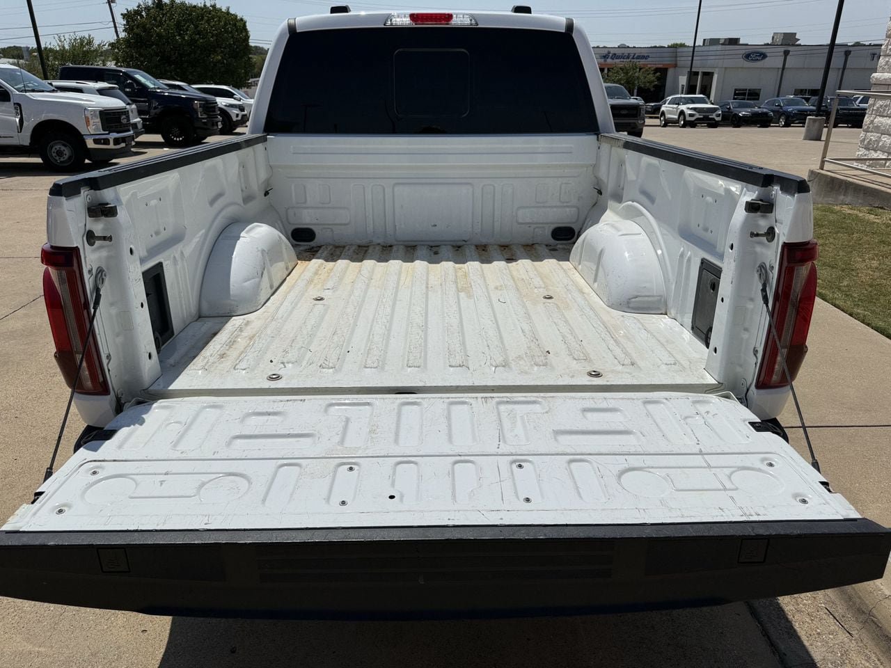 Certified 2024 Ford F150 Lariat w/ FX4 Off-Road Package AWD/4WD image 29
