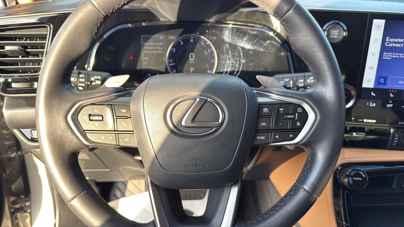 Used 2022 Lexus NX 250 FWD w/ Towing Package (2000 Lbs) image 14