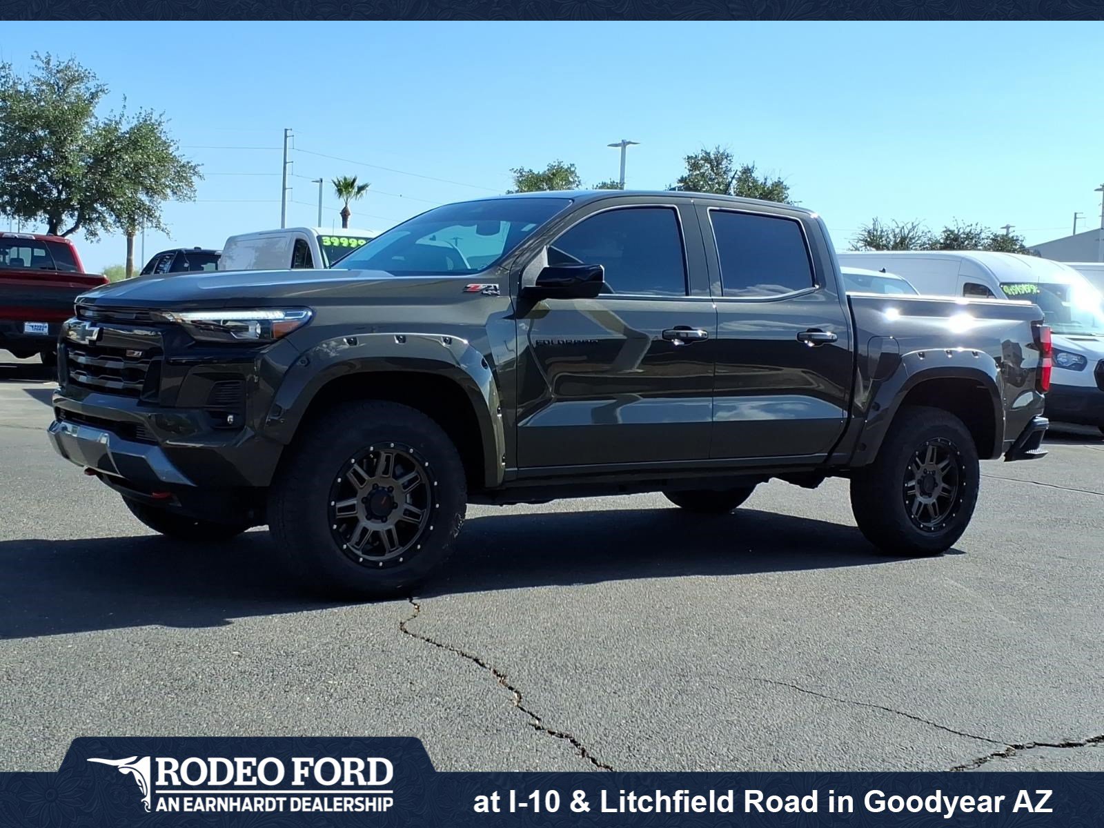 Used 2023 Chevrolet Colorado Z71 w/ Z71 Convenience Package 2