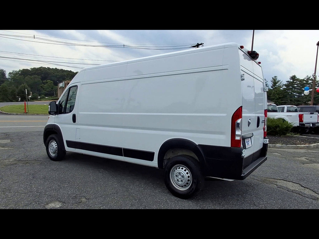 Used 2026 RAM ProMaster 2500 w/ Convenience Group FWD image 6