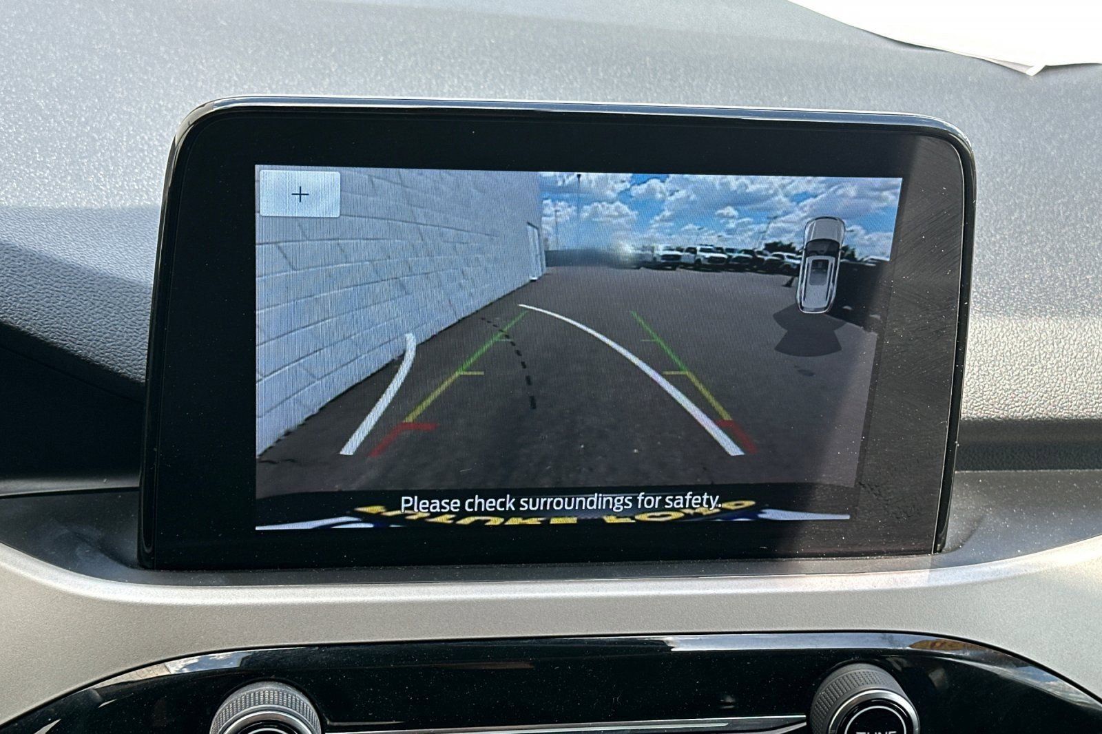 Certified 2020 Ford Escape SEL FWD image 21