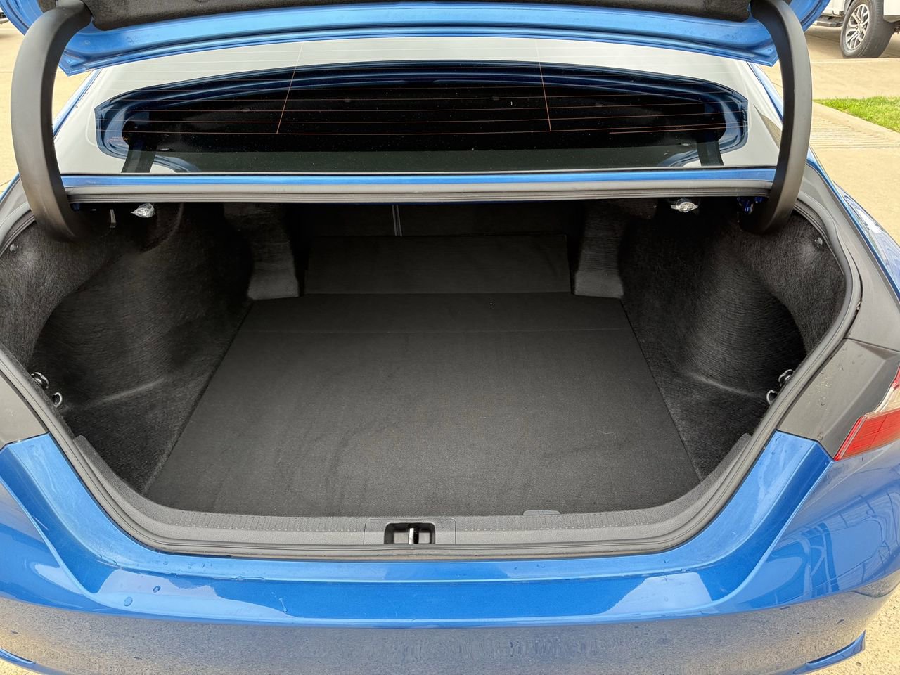 Used 2019 Toyota Camry SE image 27