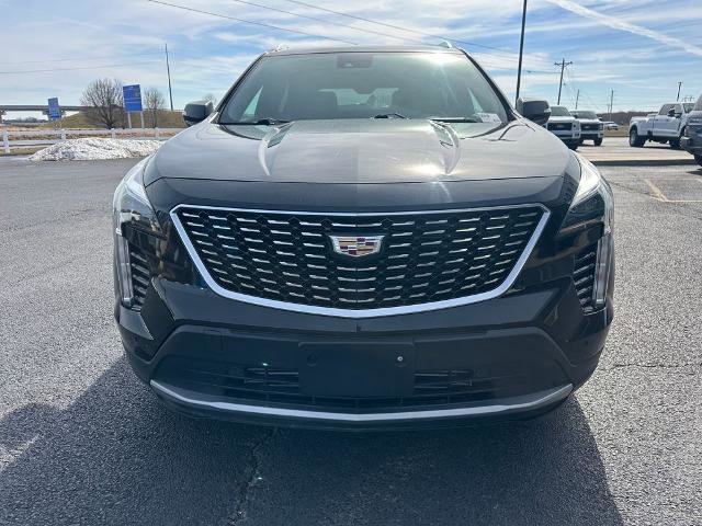Used 2022 Cadillac XT4 Premium Luxury w/ Safety Alert Package image 3