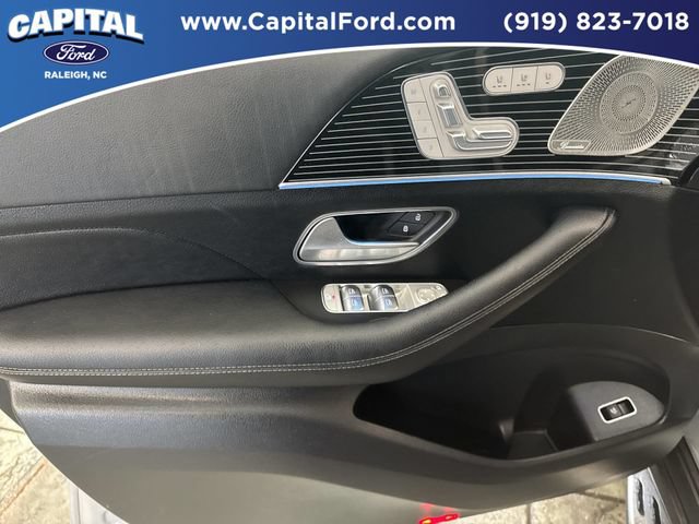 Used 2024 Mercedes-Benz GLS 580 4MATIC image 20