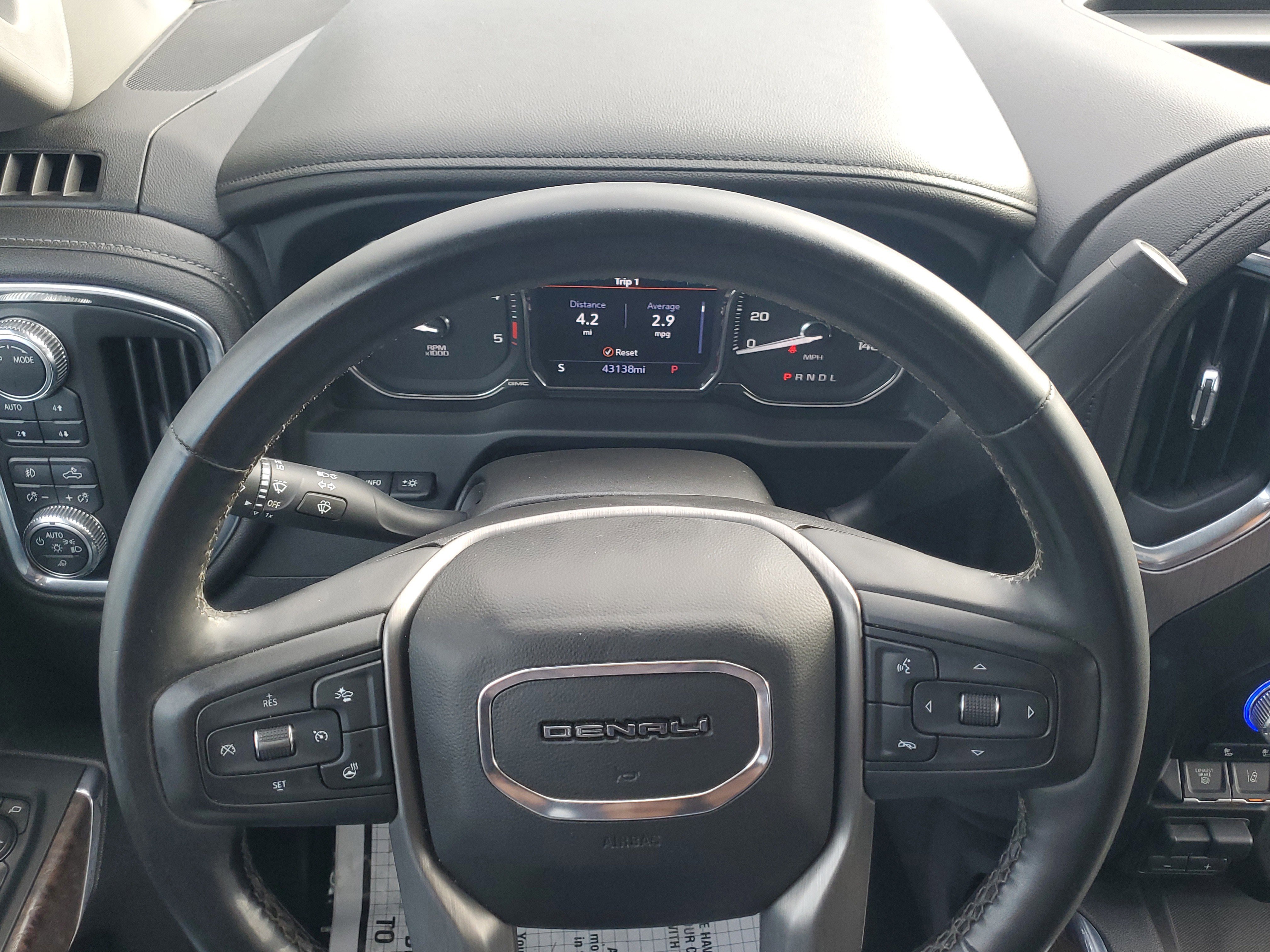 Used 2023 GMC Sierra 3500 Denali w/ Technology Package image 22