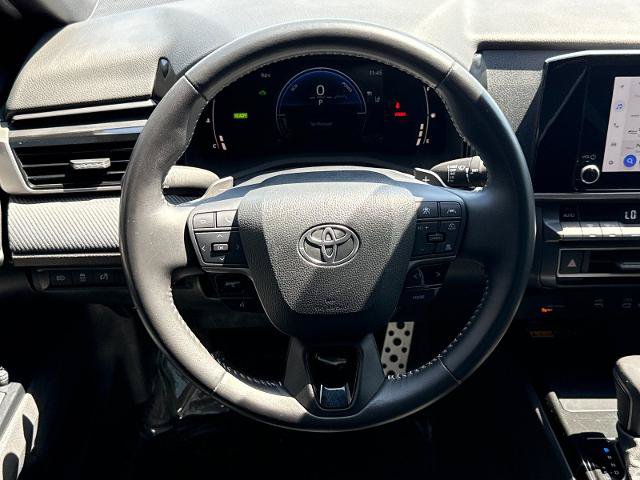 Used 2025 Toyota Camry SE FWD image 21