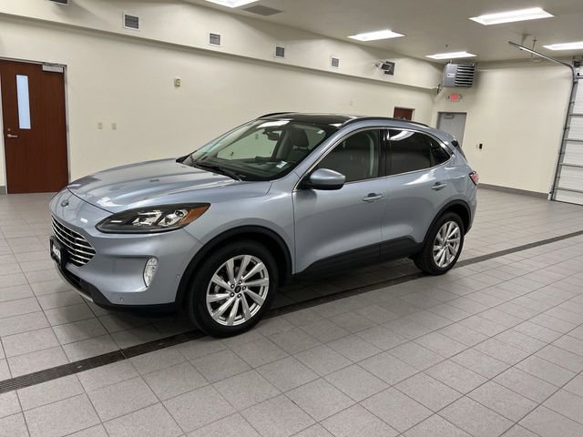 Certified 2022 Ford Escape Titanium w/ Titanium Elite Package AWD/4WD image 4