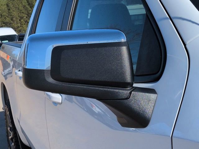 Used 2022 Chevrolet Silverado 1500 LT image 11