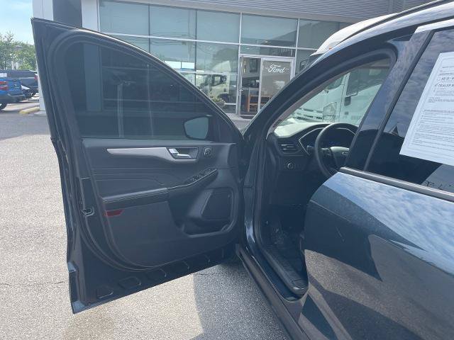 Certified 2022 Ford Escape SEL w/ Technology Package FWD image 7