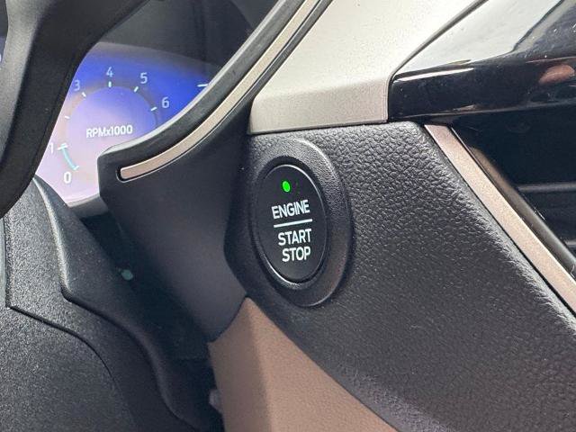 Certified 2022 Ford Escape SEL w/ Technology Package AWD/4WD image 20