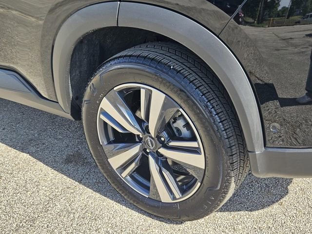 Used 2026 Nissan Rogue SL FWD image 8