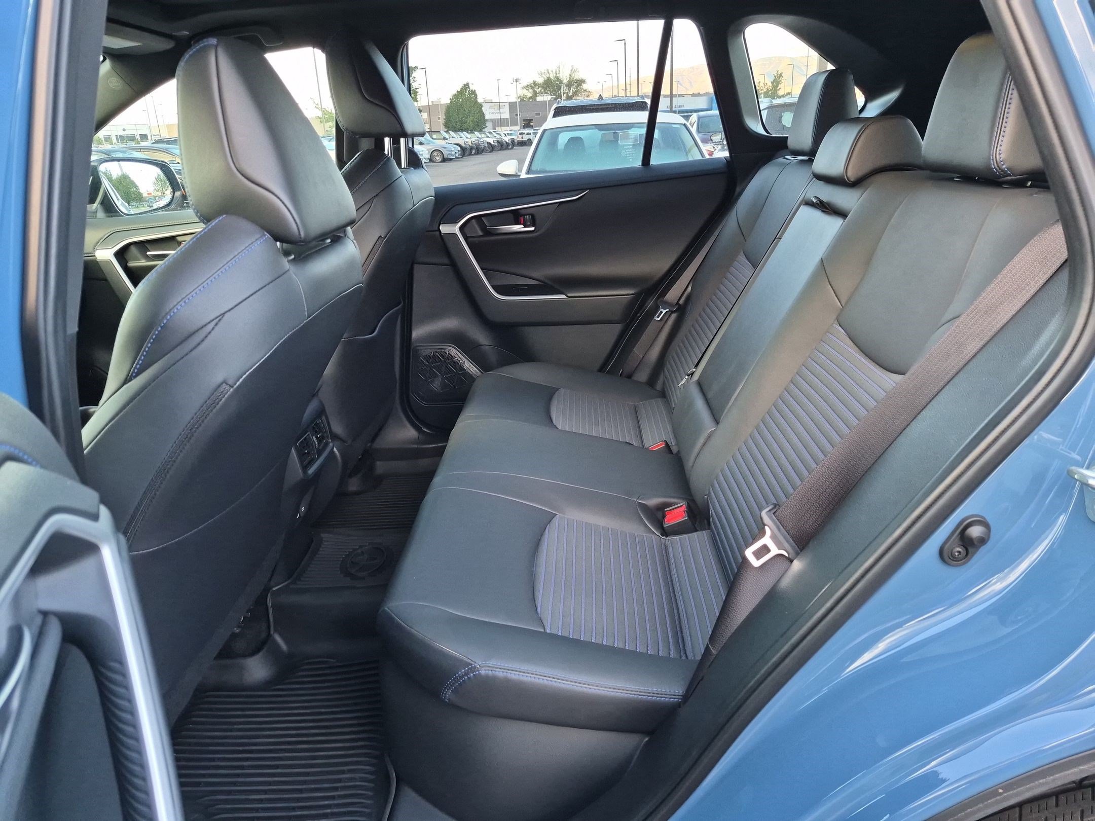 Used 2024 Toyota RAV4 XSE w/ Advanced Technology Package AWD/4WD image 30