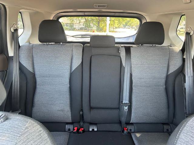 Used 2022 Nissan Rogue SV FWD image 25