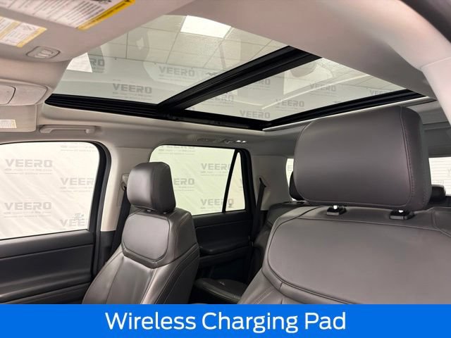 Certified 2025 Ford Expedition Active AWD/4WD image 23