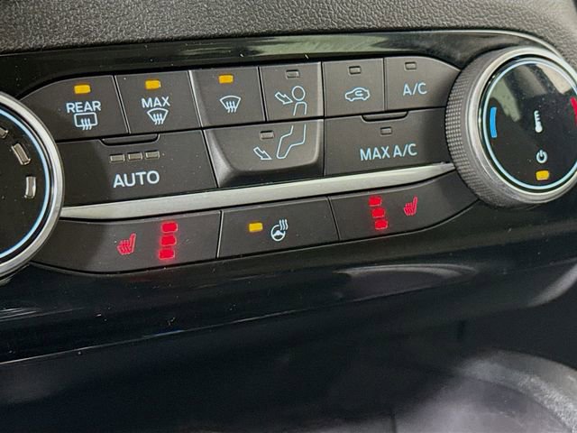 Certified 2022 Ford Escape SE w/ Cold Weather Package image 19