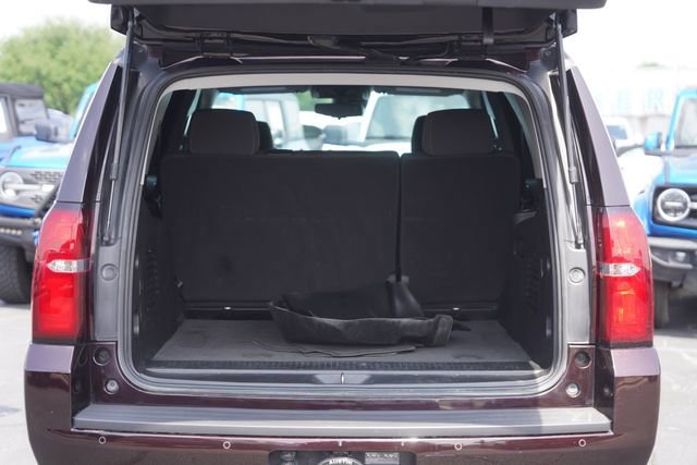 Used 2020 Chevrolet Tahoe LS w/ Enhanced Driver Alert Package RWD image 31