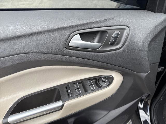 Certified 2019 Ford Escape SEL image 24