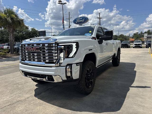 Used 2026 GMC Sierra 2500 Denali w/ Denali Reserve Package AWD/4WD image 3