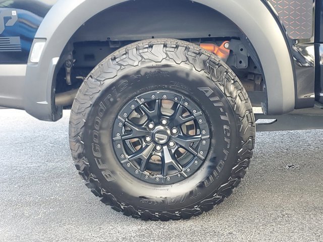 Certified 2022 Ford F150 Raptor w/ Equipment Group 801A High image 7