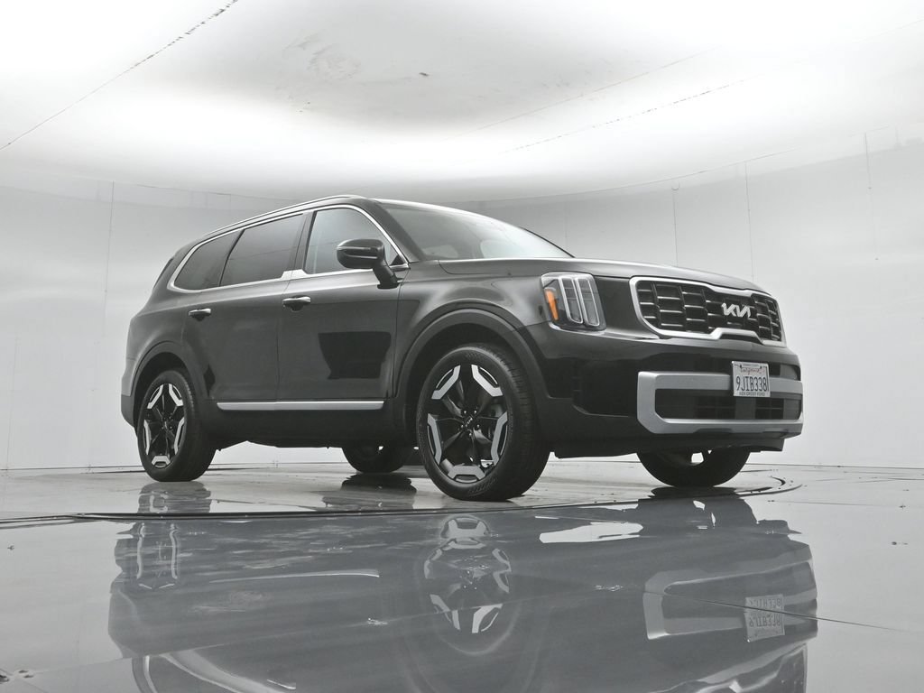 Used 2024 Kia Telluride S FWD image 52