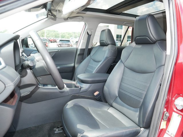 Used 2022 Toyota RAV4 Limited AWD/4WD image 14